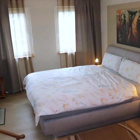 Ferienweingut & Gutsrestaurant Becker Apartment Burgen  Bagian luar foto