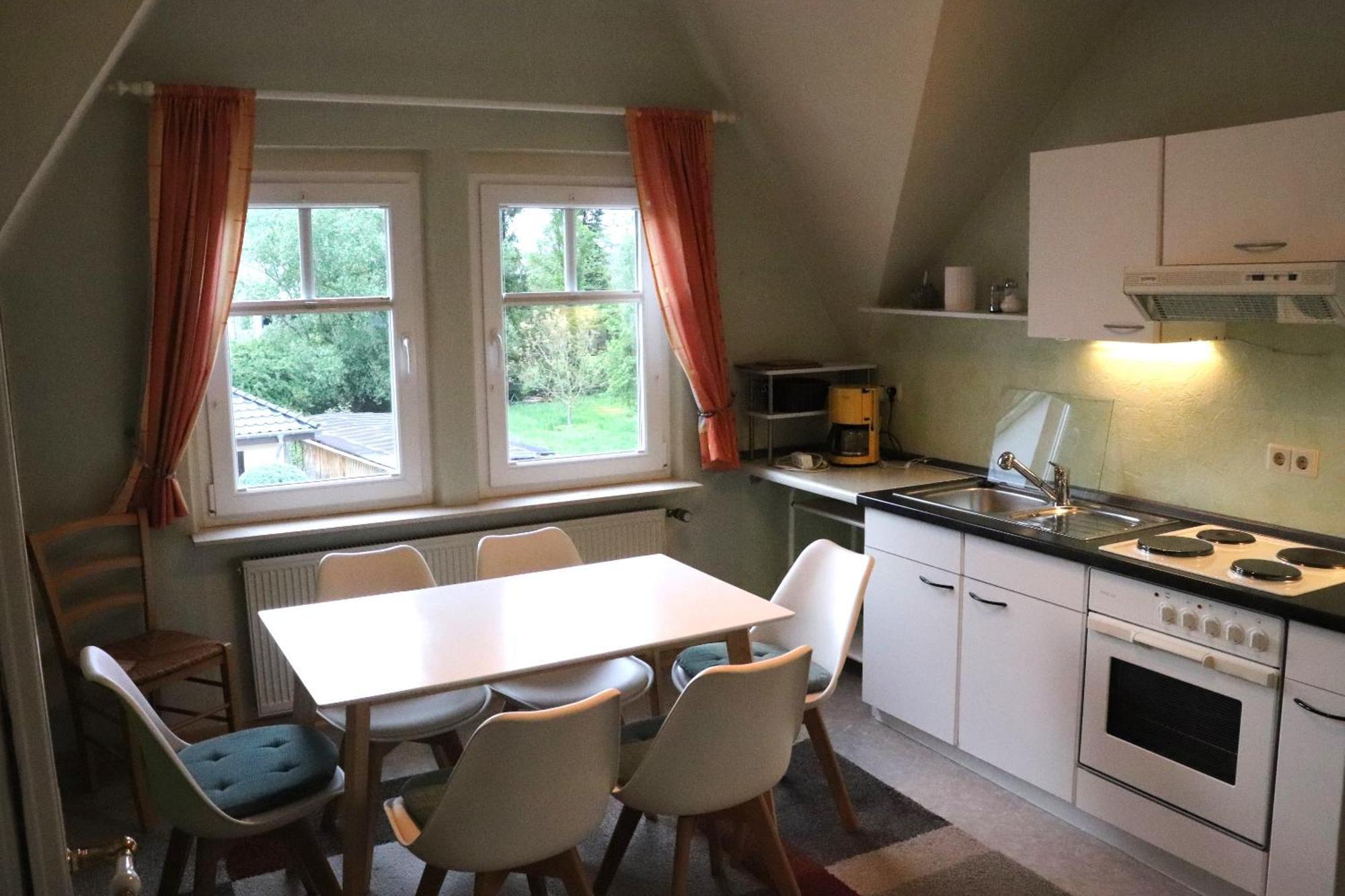 Ferienweingut & Gutsrestaurant Becker Apartment Burgen  Bagian luar foto
