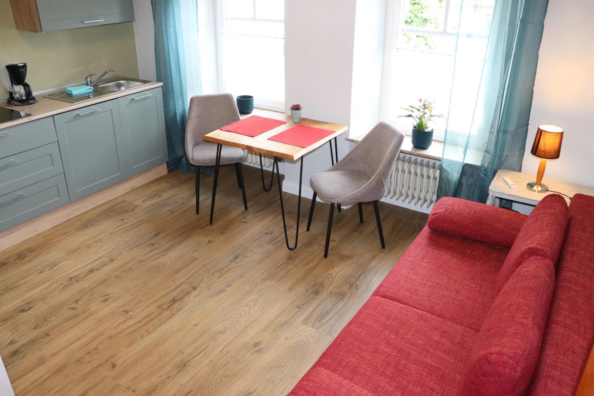 Ferienweingut & Gutsrestaurant Becker Apartment Burgen  Bagian luar foto