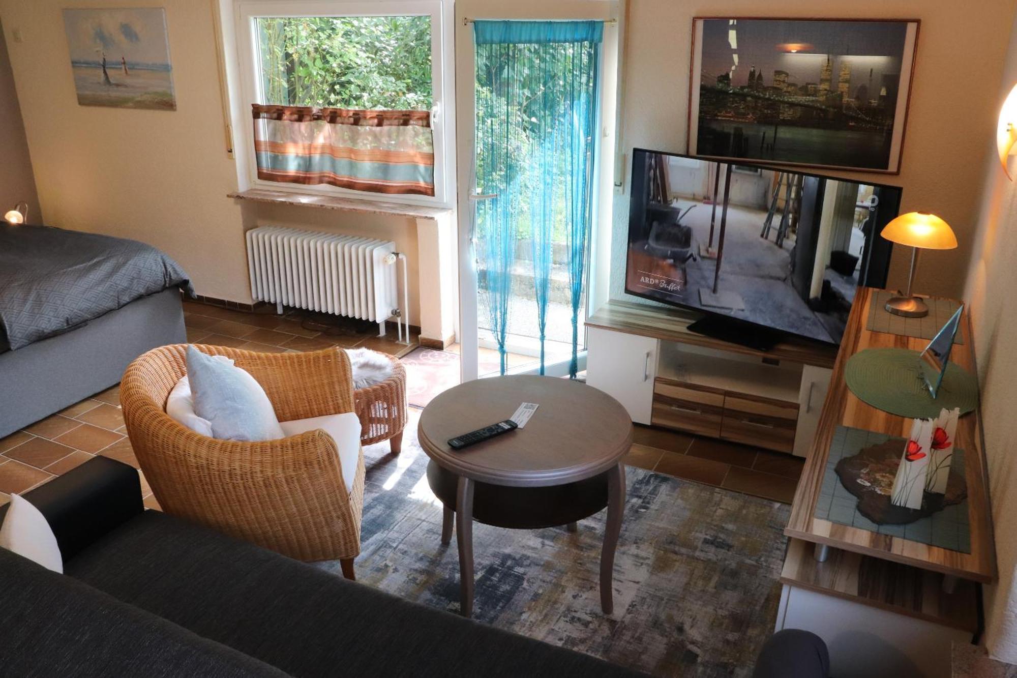 Ferienweingut & Gutsrestaurant Becker Apartment Burgen  Bagian luar foto